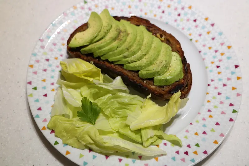 Grilled cheese y aguacate