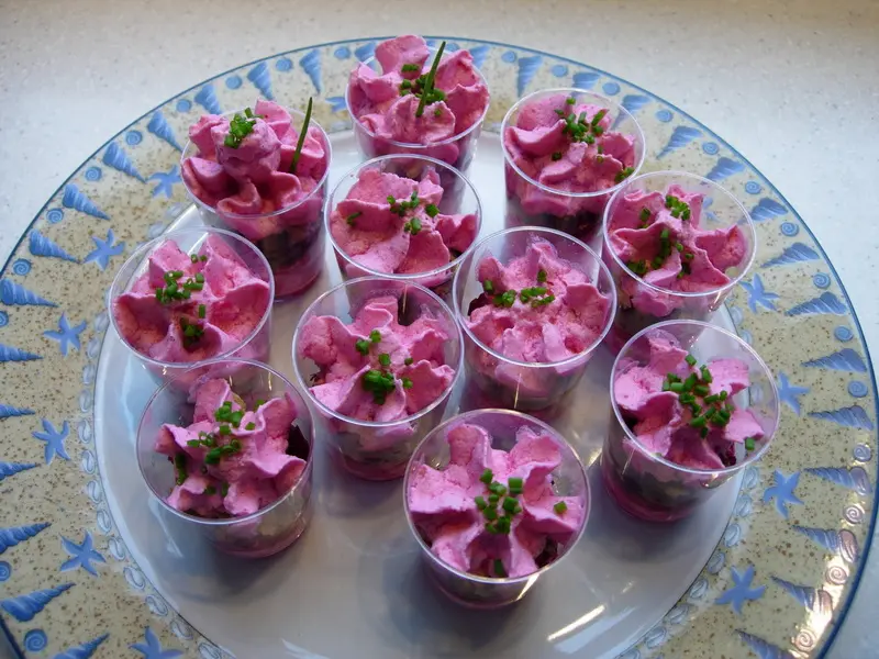 Mousse de remolacha cruda y nueces