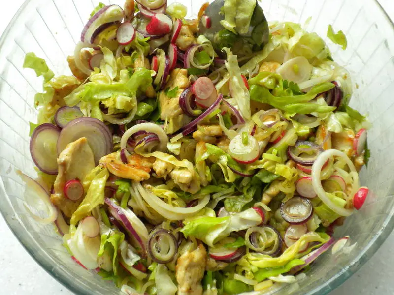 Ensalada tibia de pollo