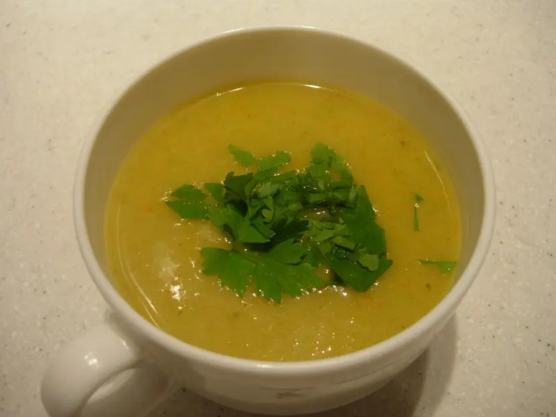Sopa de verduras licuadas