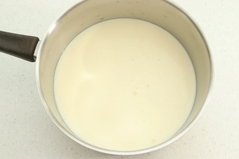 Cómo calentar leche sin que se pegue al fondo de la olla