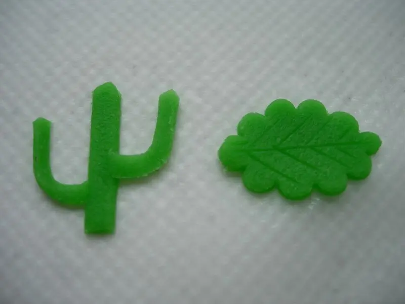 Como hacer decoraciones con pasta de almendra
