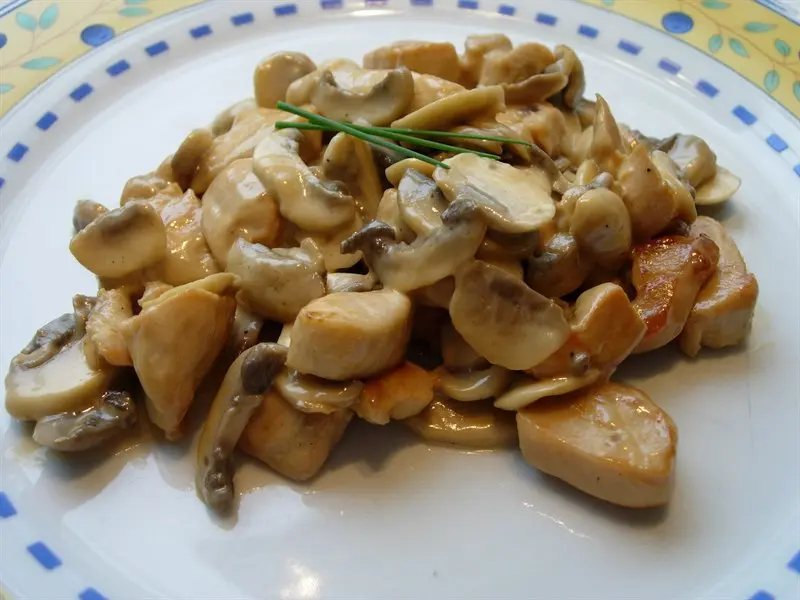 Pollo lilés