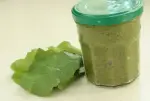Pesto de hojas de remolacha