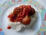 Albóndigas de carne con tomate