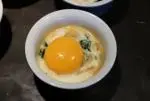 Huevos cocotte con espinacas