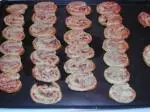 Enrollados de tocino y queso