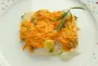 Filete de pescadilla con zanahorias a la mostaza