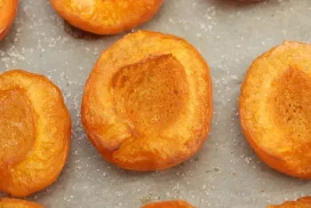 Albaricoques asados con verbena