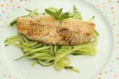 Filete de salmonete con calabacines