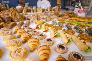 ¿Que diferencia hay entre panadería y pastelería?