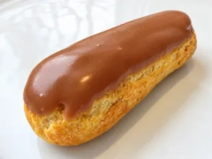 Éclairs de chocolate